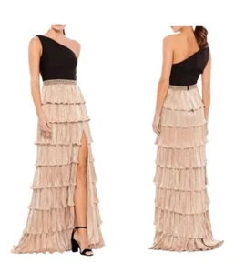 Ieena for Mac Duggal Mixed-Media Tiered A-Line Gown Size 10 NWT Style 26541 498$ - Bild 1 von 13