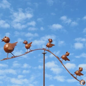 Windspiel Metall Gartenpendel Gartenstecker verrückte Vögel ❤ Familie Piepmatz ❤ - Bild 1 von 8