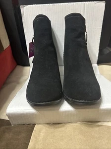 Skechers Women's Taxi Single Ladies Bootie Size 9 - Picture 1 of 14