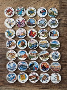 Big Lot Of 35 Painted State Quarters 2000s Collectible Coins Nice Lot - Picture 1 of 7