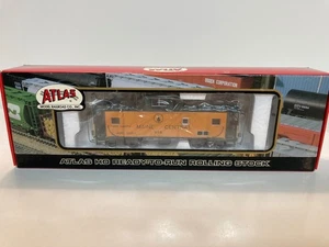 Atlas Maine Central MEC Standard Cupola Caboose Rd. 656  (1302-1)  HO BRAND NEW - Picture 1 of 3