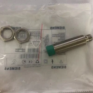 1PCS NEW FOR Siemens Proximity Switch Sensor 3RG4623-3AB02 - Afbeelding 1 van 3