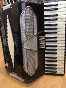 Akkordeon von A. Guerrini & Söhne Italien - Musikinstrument tragbar Handarbeit - Bild 1 von 5