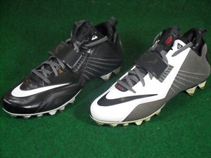 Black Football Shoes \u0026 Cleats for Men 