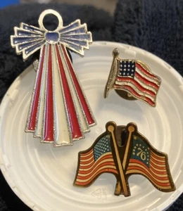 Patriotic Lapel Pins Lot of 3 – USA Flag 1776 Red White Blue Pinback Set - Picture 1 of 15
