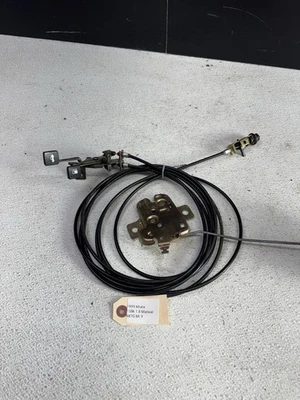Mazda Miata 1990-2005 OEM interior maletero tapa combustible palanca de liberación cable y bloqueo Foto 1 de 4