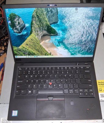 Lenovo ThinkPad X1 Carbono 6ta Generación QHD i7-8650U 16GB 256GB Lit KB Win 11 Pro Foto 1 de 4