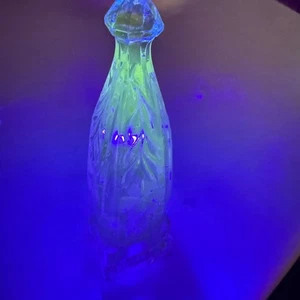 Antike Automobil geätztes Glas Blumenvase verziertes Design Uran UV Leuchten - Bild 1 von 14