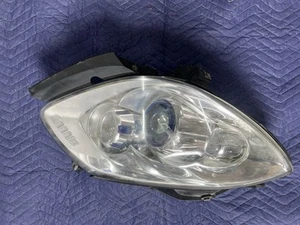2008-12 Buick Enclave Passenger Right Headlight -drivers side. W/lamps - Picture 1 of 2
