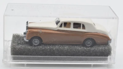 Revell Praline 1/87 H0 Rolls Royce Silver Cloud brown. Germany. boxed 84400 - Image 1 of 4