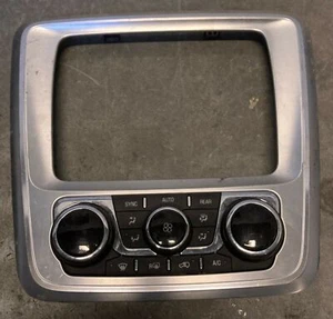 13-17 GMC ACADIA A/C HEATER TEMPERATURE CLIMATE CONTROL 23251327 - Picture 1 of 1
