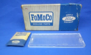 NOS OEM 1966 1967 Lincoln RH Front Park Lamp Light Lens - Picture 1 of 6