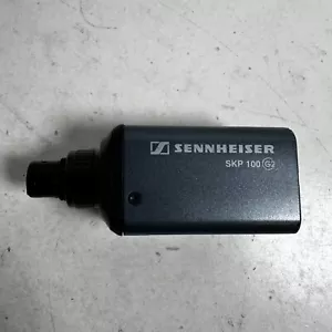 Transmisor enchufable dinámico de audio profesional compacto Sennheiser SKP 100 G2 - Imagen 1 de 9