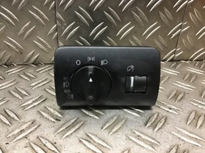 479625 Interruptor de la Luz Audi A6 Avant (4B, C5) 4B1941531B - Imagen 1 de 4