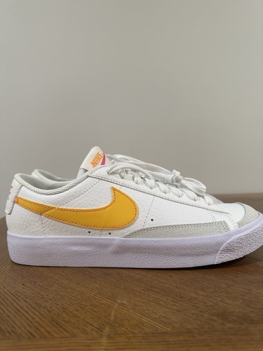 Blazer Nike basso Gs taglia 6 5