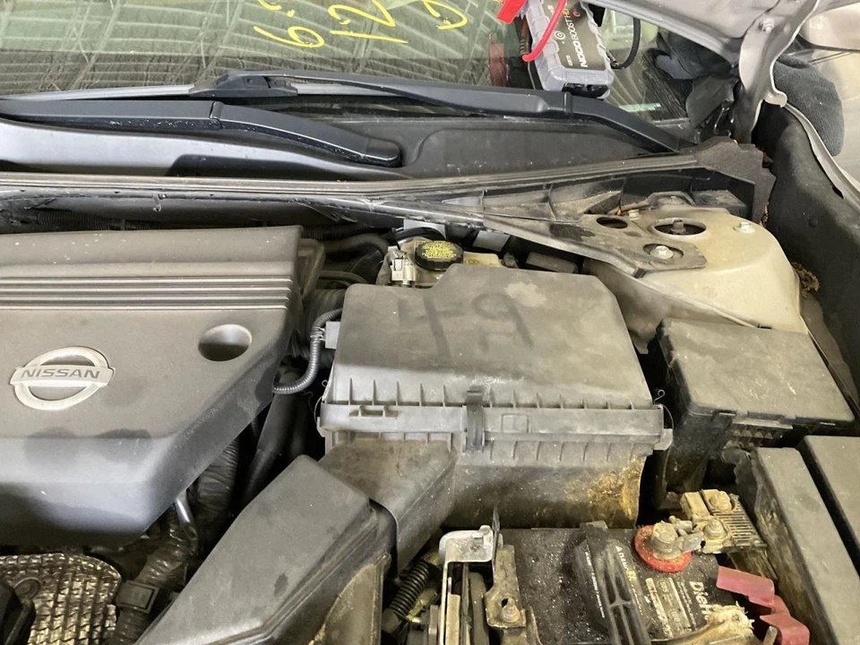 Air Flow Meter 3.5L Hybrid Fits 14-18 INFINITI Q50 4882113 - Изображение 1 из 1