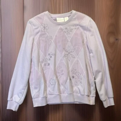 Moletom feminino vintage Alfred Dunner PM roxo cottagecore acolchoado com miçangas - Imagem 1 de 4