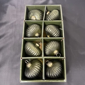 Broyhill Noel Nights 8pk Dark Green Heavy Glass Ribbed Ornaments in Package - Picture 1 of 6