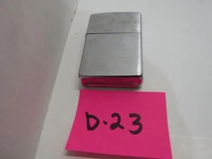 D-23 OLD USED ZIPPO LIGHTER PLAIN COLLECTABLE - Picture 1 of 2