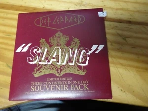 CD Souvenir Pack Def Leppard SLANG Limited Edition UNGEÖFFNET - Bild 1 von 2