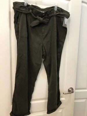 Maurices Green High Rise Paper Bag Pants Size 20W NWT - Image 1 of 4
