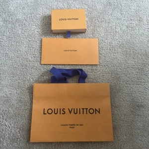 LOUIS VUITTON BOX Umschlag Geschenktasche 3 Artikel - Bild 1 von 7
