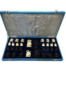 Vintage Rajasthani Carved Chess Set (pieces) In Case 1980’s - Picture 1 of 12