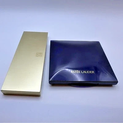 2 palets nuevos de color puro Estee Lauder Foto 1 de 4
