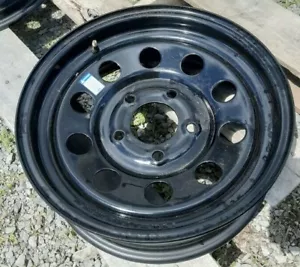 14" 5 LUG STEEL TRAILER WHEEL BLACK 5-LUG ON 4.5 INCHES - CIRCLE - Picture 1 of 1