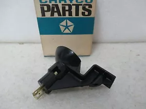 Mapa de carrocería eléctrica y carcasa de lámpara de cortesía Mopar NOS 1968-74 Plymouth Dodge A B 2864016 - Imagen 1 de 4