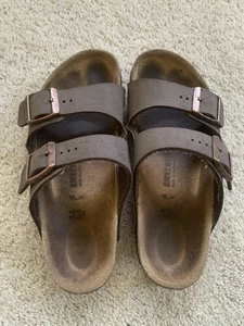Sandalias Birkenstock Arizona Talla 34 EE. UU. 3 Niños Unisex Sandalia Moca Sin Cordones USADAS - Imagen 1 de 13