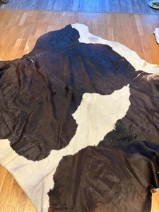 Kuhleder Teppich 180 cm Länge und Breite 100% echtes echtes Rindsleder - Bild 1 von 1