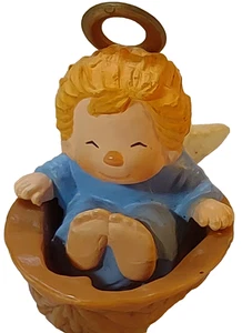 Vintage Punze Engel Freude Ornament Junge Nussbaum Muschel Nussschale Andenken - Bild 1 von 8