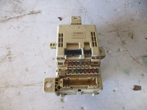 Toyota Landcruiser Innenraum Sicherungskasten + Relais 1996 - 2003 J90 8273060050 - Bild 1 von 5