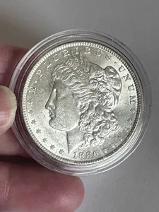  1886 P (ohne Münzzeichen) Morgan Silber Dollar - Bild 1 von 2