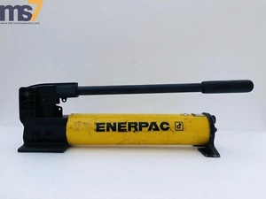 ENERPAC P392AL TWO SPEED ALUMINIUM HYDRAULIC HAND PUMP 700 BAR/ 10,000 PSI - Picture 1 of 6