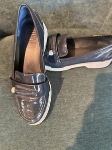 Tory Burch Sport Size 7 Women's Navy Patent Pocket Tee Golf Loafers - Picture 1 of 10