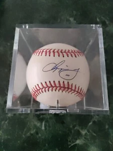 Chipper Jones Autographed Baseball OMLB Atlanta Braves HOF MLB - Picture 1 of 8