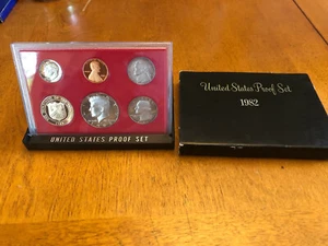 1982 S United States Mint Proof Set - Free Shipping - Picture 1 of 1