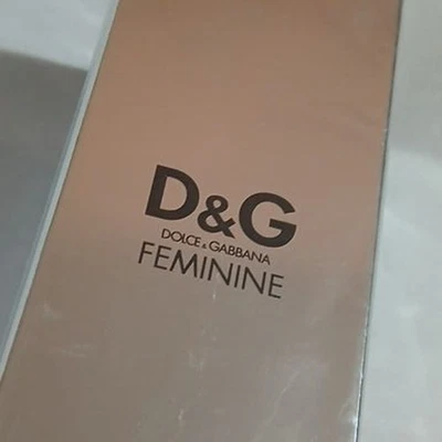  D & G Dolce & Gabbana 女性淡香水天然喷雾 3.4 盎司全新带盒/密封 — 第 1/4 张图片