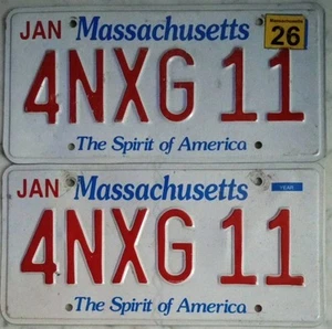 MASSACHUSETTS NUMMERNSCHILD PAAR 🔥KOSTENLOS🔥 Abgelaufen PASSENDES SET BESCHREIBUNG LESEN - Bild 1 von 1