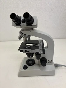 Will Wetzlar V300 Mikroskop - Bild 1 von 10