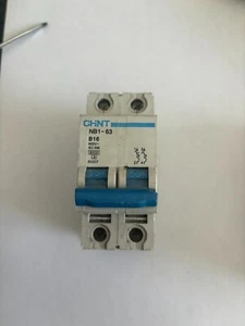 INTERRUPTOR DE CIRCUITO MCB DOBLE POLO CHINT NB1-63 B16 16 AMP 6KA. - Imagen 1 de 1