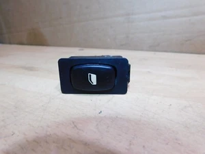 PEUGEOT 807 CITROEN C8 REAR ELECTRIC WINDOW SWITCH 14889170XT - Picture 1 of 3