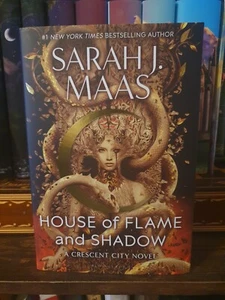 House Of Flame And Shadow By Sarah J. Mass - Hardcover 1st Ed. SIGNED - Picture 1 of 5