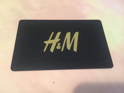 Tarjeta de regalo H&M Classic Logo dorado sobre negro (2017) (0 $) Foto 1 de 2