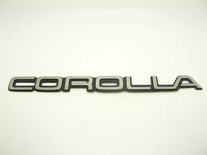 Toyota 75442-12880 / Corolla Emblem Heckklappe Corolla E9 - GEBRAUCHT - Bild 1 von 1