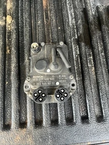 420SEL 560SEL 560SL 560SEC Ignition Control Unit Module 0227400600 / 0035459232 - Picture 1 of 2