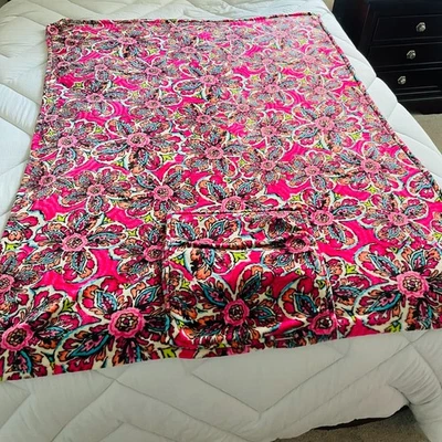 Vera Bradley Pink Trolley Sleeve Floral Fleece Travel Blanket Pillow 48x62 In - Image 1 of 4