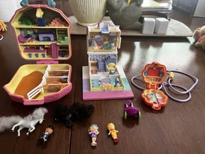 Lotto figurine vintage Polly Pocket 1991 medaglione Bluebird - Foto 1 di 6